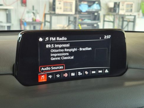 Used 2018 MAZDA CX-5 Grand Touring w/ Premium Package FWD image 12