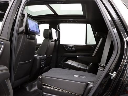Used 2021 Chevrolet Tahoe Premier AWD/4WD image 13