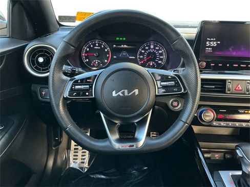 Used 2023 Kia Forte GT-Line image 13