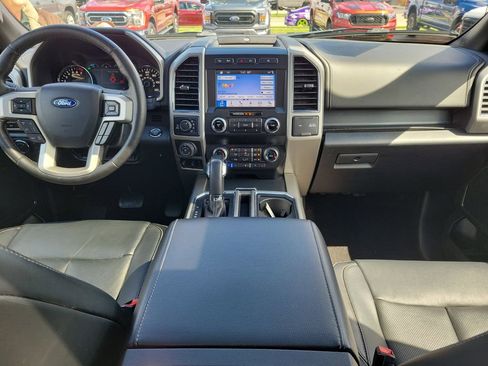 Certified 2019 Ford F150 Lariat w/ Equipment Group 502A Luxury AWD/4WD image 11