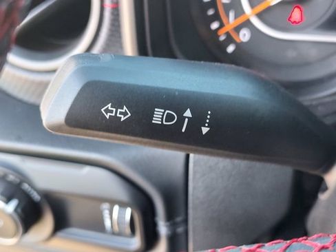 Certified 2024 Jeep Wrangler Unlimited Rubicon w/ XTREMEE 35" Tire Package image 24