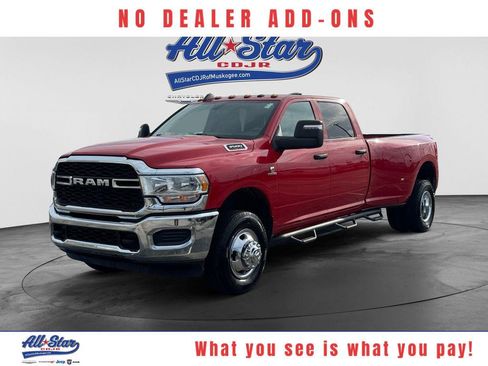 Used 2024 RAM 3500 Tradesman w/ Chrome Appearance Group AWD/4WD image 1