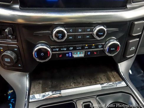 Certified 2023 Ford F150 Lariat w/ Trailer Tow Package AWD/4WD image 20