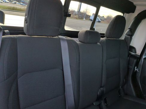 Used 2022 Jeep Gladiator Sport image 24