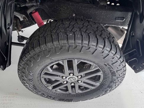 Used 2024 Toyota Tundra SR5 w/ SR5 Convenience Package AWD/4WD image 10