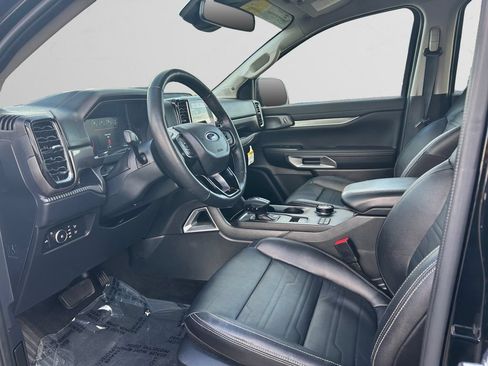 Used 2024 Ford Ranger Lariat AWD/4WD image 13