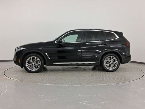 Used 2024 BMW X3 sDrive30i w/ Premium Package image 2