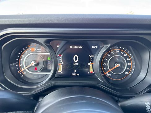 Used 2024 Jeep Wrangler Unlimited Rubicon 392 AWD/4WD image 18
