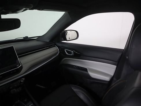 Used 2024 Jeep Compass Limited w/ Elite Group image 38