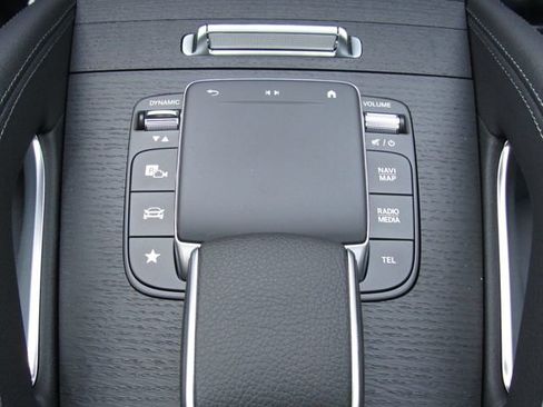 Used 2023 Mercedes-Benz GLS 450 4MATIC image 34