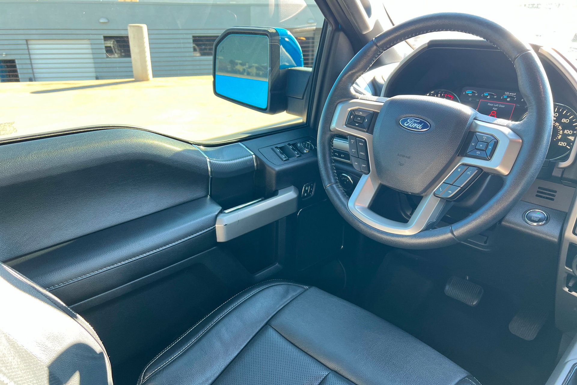 Used 2020 Ford F150 Lariat AWD/4WD image 12