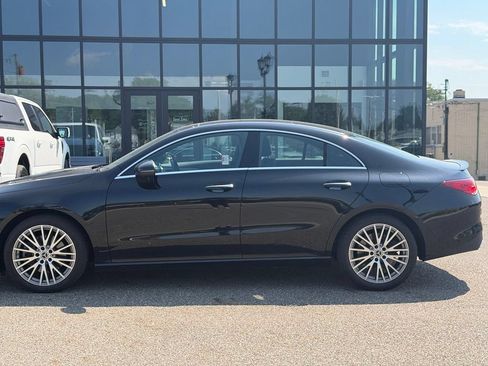 Used 2023 Mercedes-Benz CLA 250 4MATIC image 2