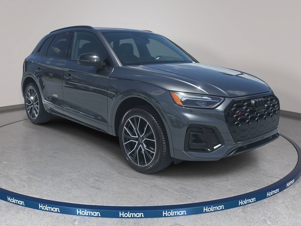 Used 2023 Audi SQ5 Premium Plus w/ Premium Plus Package AWD/4WD image 4