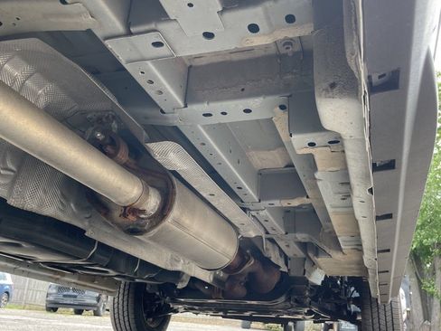 Used 2025 Ford Transit 250 148 Medium Roof Extended AWD image 19