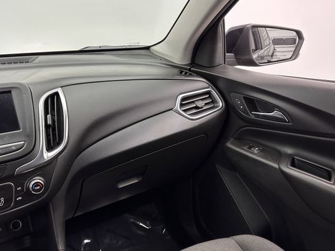 Used 2021 Chevrolet Equinox LT image 28