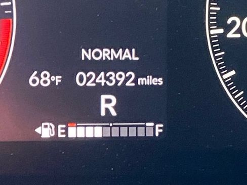 Used 2024 Honda HR-V EX-L image 30