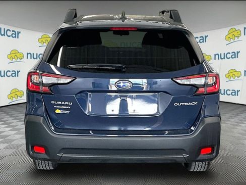 Used 2023 Subaru Outback Premium AWD/4WD image 5