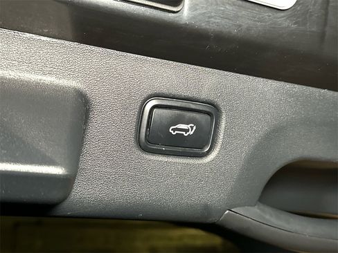 Used 2023 Kia EV6 GT-Line w/ GT-Line Suede Seat Package image 8