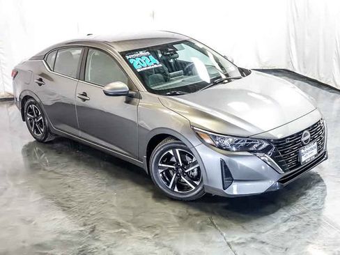Used 2024 Nissan Sentra SV w/ All-Weather Package FWD image 6