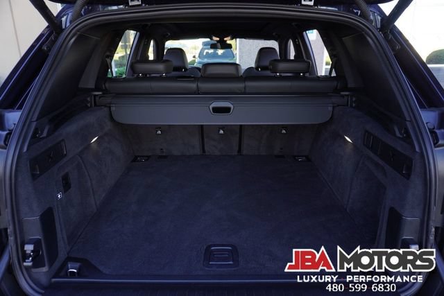 Used 2022 BMW X5 xDrive40i w/ M Sport Package AWD/4WD image 24