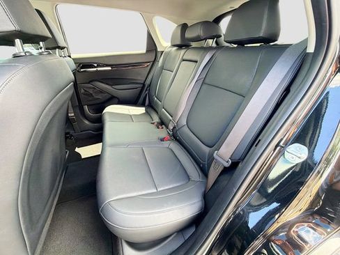 Used 2024 Kia Seltos EX FWD image 25