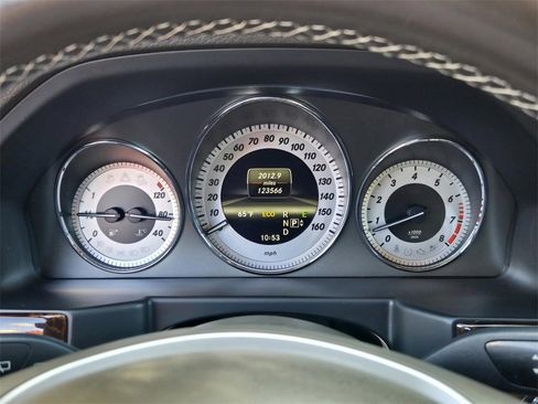 Used 2013 Mercedes-Benz GLK 350 2WD image 24
