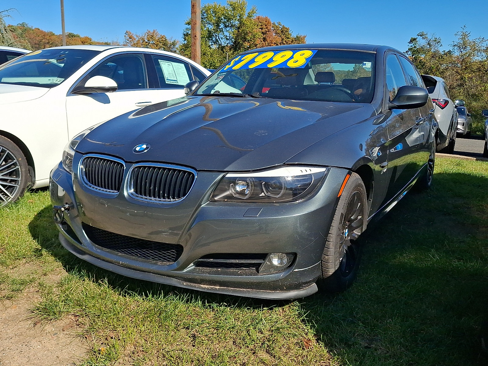 Used 2009 BMW 328i xDrive Sedan AWD/4WD image 3
