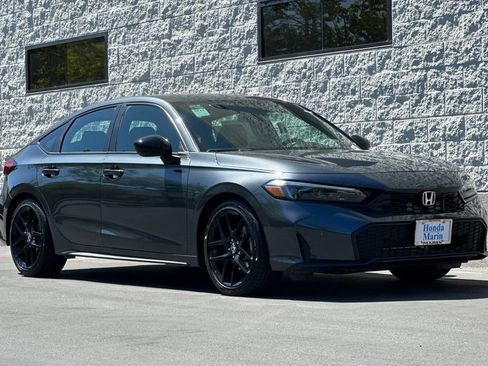 New 2025 Honda Civic Sport image 2
