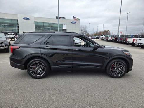 New 2026 Ford Explorer ST w/ Sun And Sound Package image 12