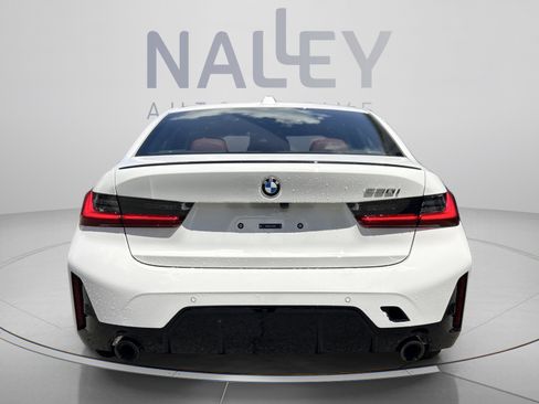 Used 2026 BMW 330i Sedan w/ M Sport Package RWD image 3