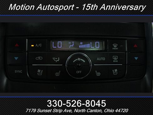 Used 2012 Jeep Grand Cherokee Overland AWD/4WD image 23