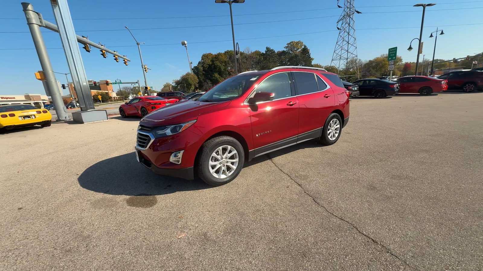 Certified 2018 Chevrolet Equinox LT w/ Sun & Infotainment Package AWD/4WD image 4