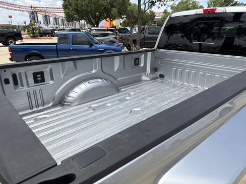 Used 2024 Ford F350 XL w/ 360-Degree Camera Package AWD/4WD image 8