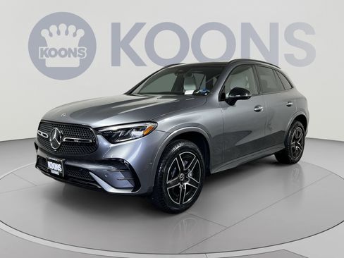 Used 2023 Mercedes-Benz GLC 300 4MATIC image 5