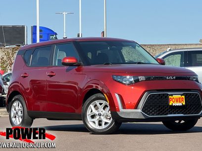 Certified 2023 Kia Soul LX w/ LX Technology Package