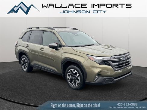 Used 2025 Subaru Forester Premium w/ Convenience Package #2 image 7