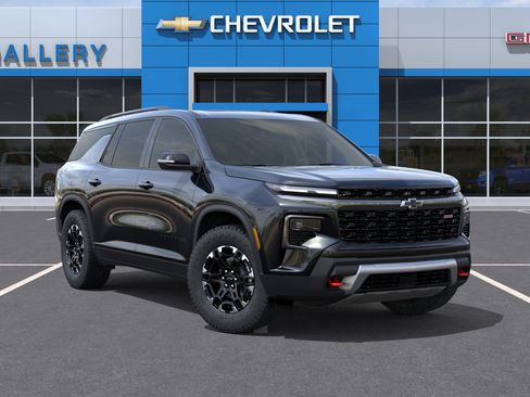 New 2027 Chevrolet Traverse Z71 w/ Driver Confidence Package AWD/4WD image 8