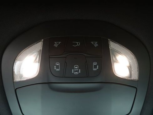 New 2026 Chrysler Pacifica Limited w/ S Appearance Package image 20