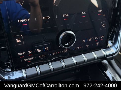 New 2026 GMC Yukon XL AT4 w/ AT4 Premium Package AWD/4WD image 17