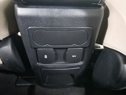 Used 2023 Ford Explorer XLT w/ Equipment Group 202A image 16