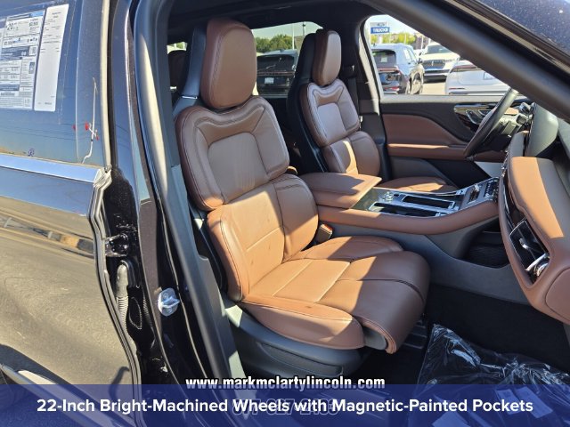 New 2027 Lincoln Aviator Reserve AWD/4WD image 16