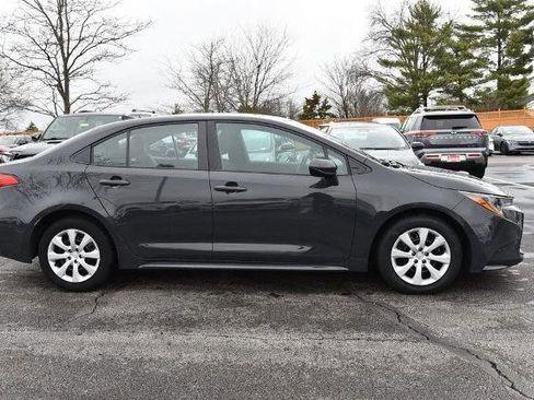 Used 2024 Toyota Corolla LE image 5