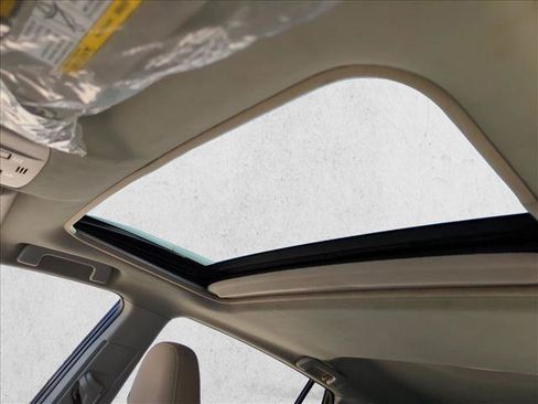 Used 2014 Toyota RAV4 XLE FWD image 15