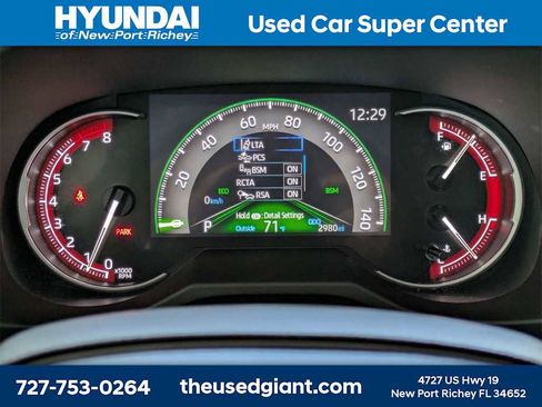 Used 2025 Toyota RAV4 XLE image 36