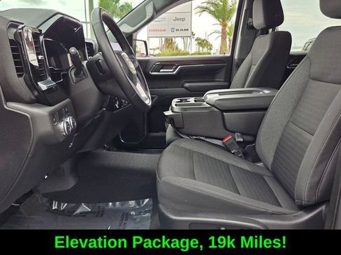Used 2023 GMC Sierra 1500 Elevation RWD image 11