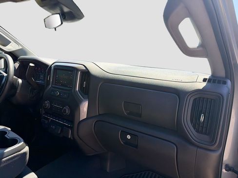 Used 2025 Chevrolet Silverado 1500 Custom Trail Boss w/ LPO, Dark Essentials Package image 27