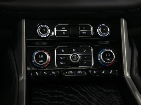 Used 2024 GMC Yukon Denali w/ Max Trailering Package AWD/4WD image 21