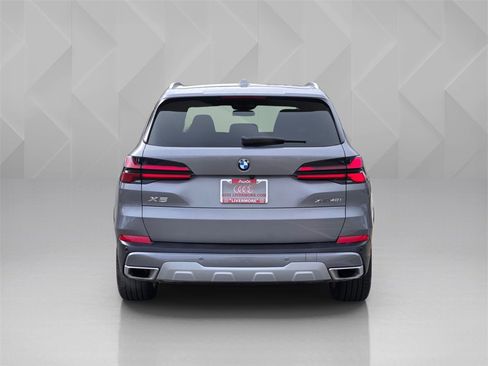 Used 2025 BMW X5 xDrive40i image 5