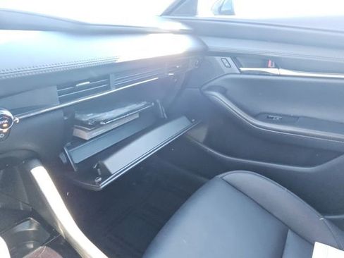 Used 2025 MAZDA MAZDA3 s image 50