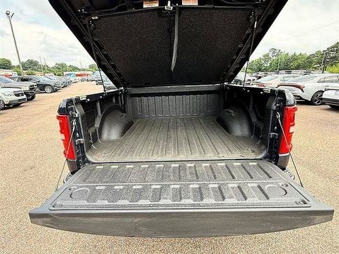 Used 2026 RAM 1500 Lone Star AWD/4WD image 18